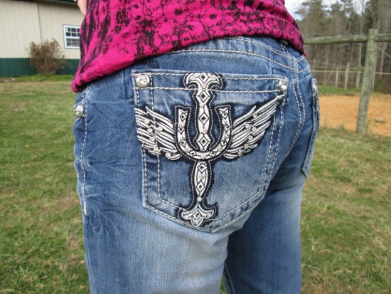 Cowgirl Fashion Miss Me Horseshoe Wing Cross Jeans