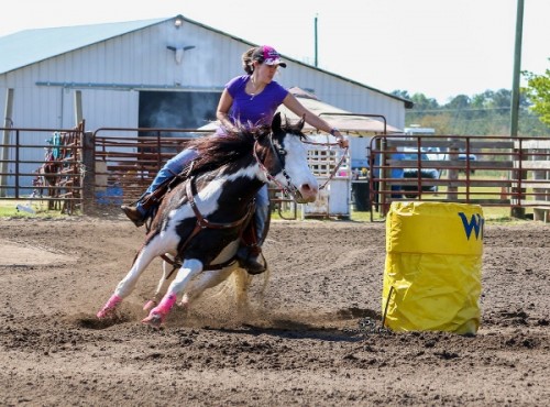 bar h arena barrel race